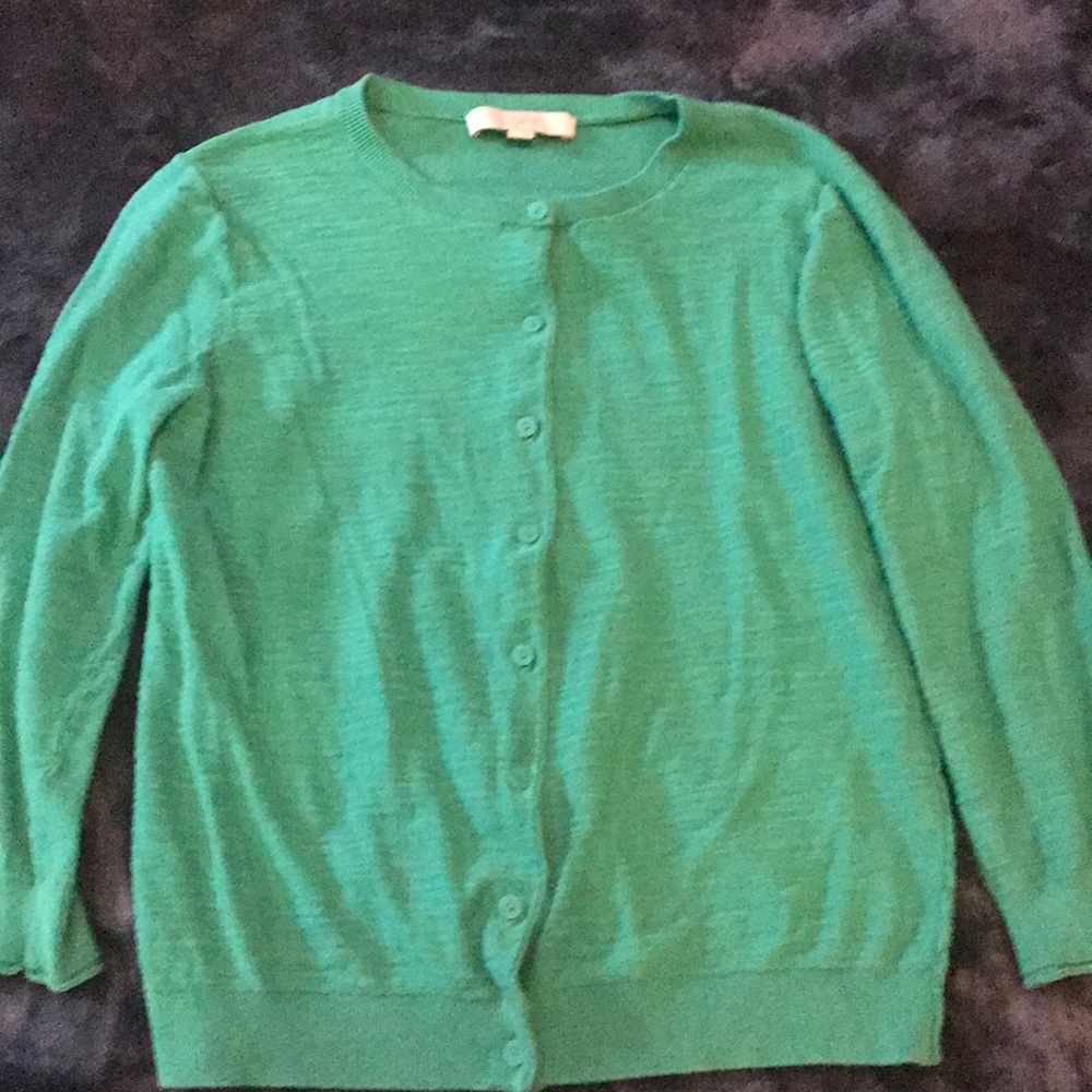 Women’s quarter length Loft green cardigan